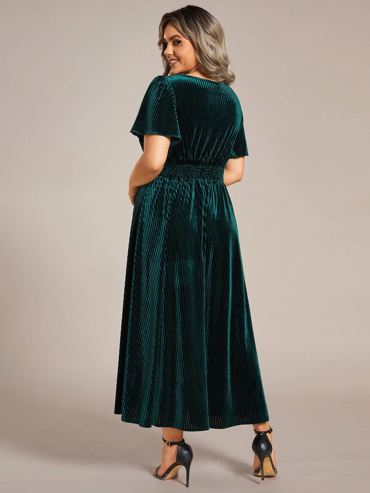 Plus Size A-line V-Neck Short Sleeve Velvet Wedding Guest Dress #color_Dark Green