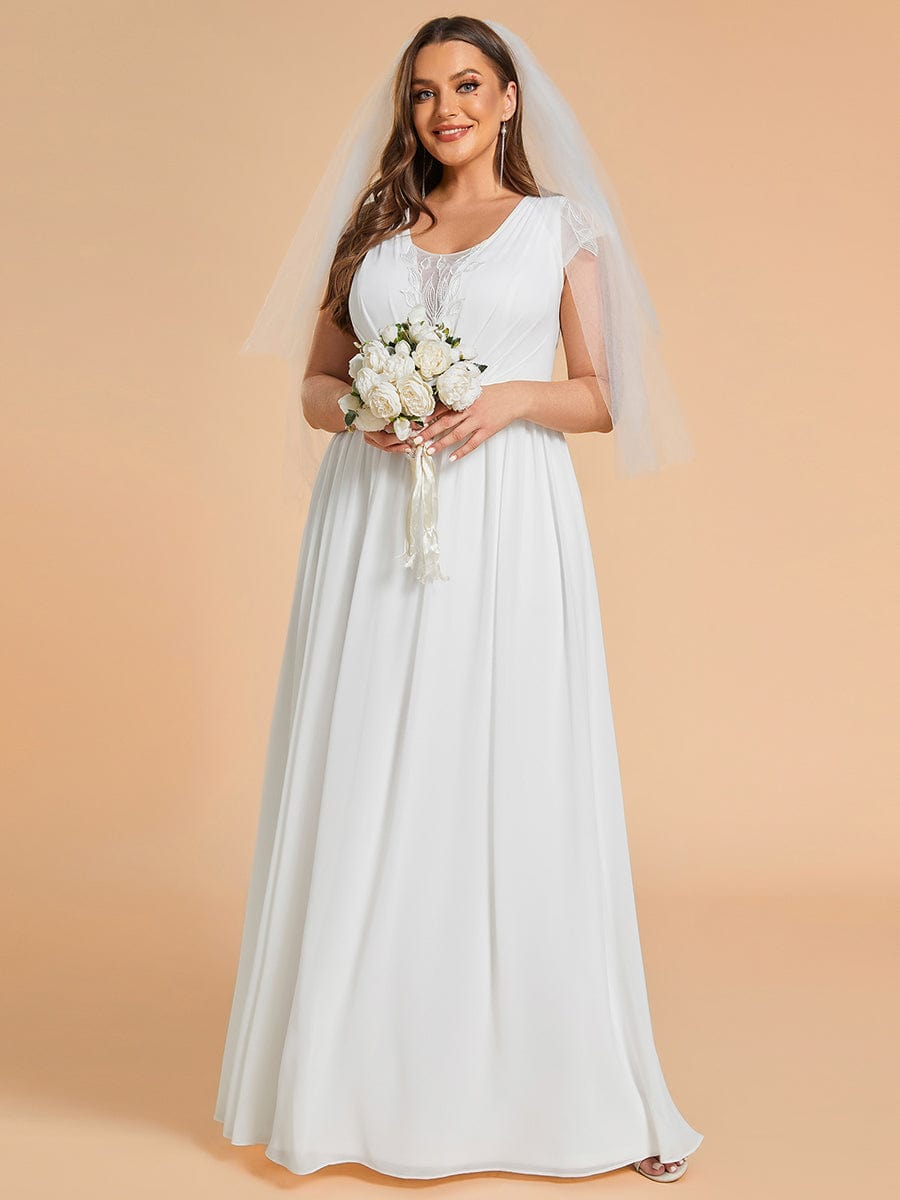 Plus Size V-Neck and Pleated Chiffon Wedding Dresses with Short Sleeves