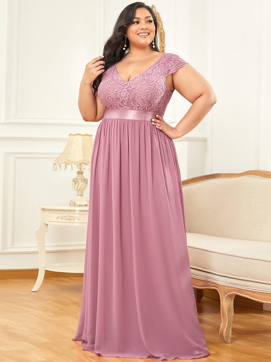 Plus Size Lace Short Sleeve Floor Length Mother of the Bride Dress