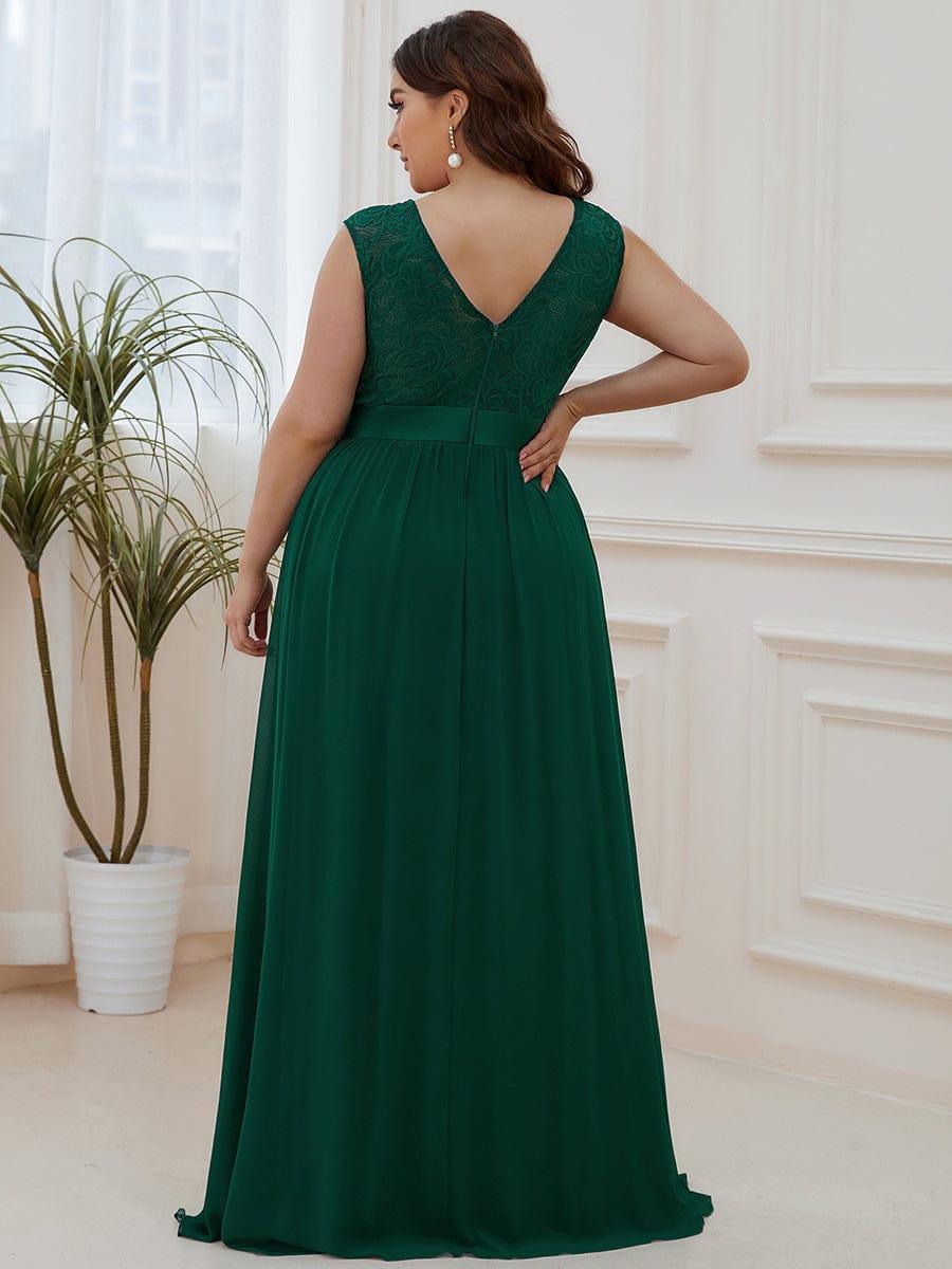 Plus Size Classic Round Neck V Back A-Line Chiffon Bridesmaid Dresses with Lace #color_Dark Green