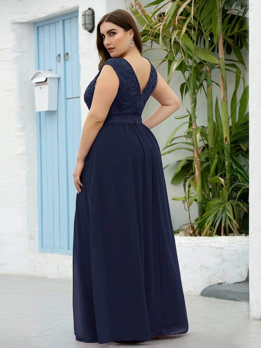 Plus Size Classic Round Neck V Back A-Line Chiffon Bridesmaid Dresses with Lace #color_Navy Blue