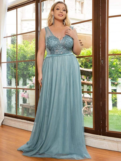 Plus Size Women's A-Line V-Neck Floral Lace Appliques Bridesmaid Dress #color_Light Teal
