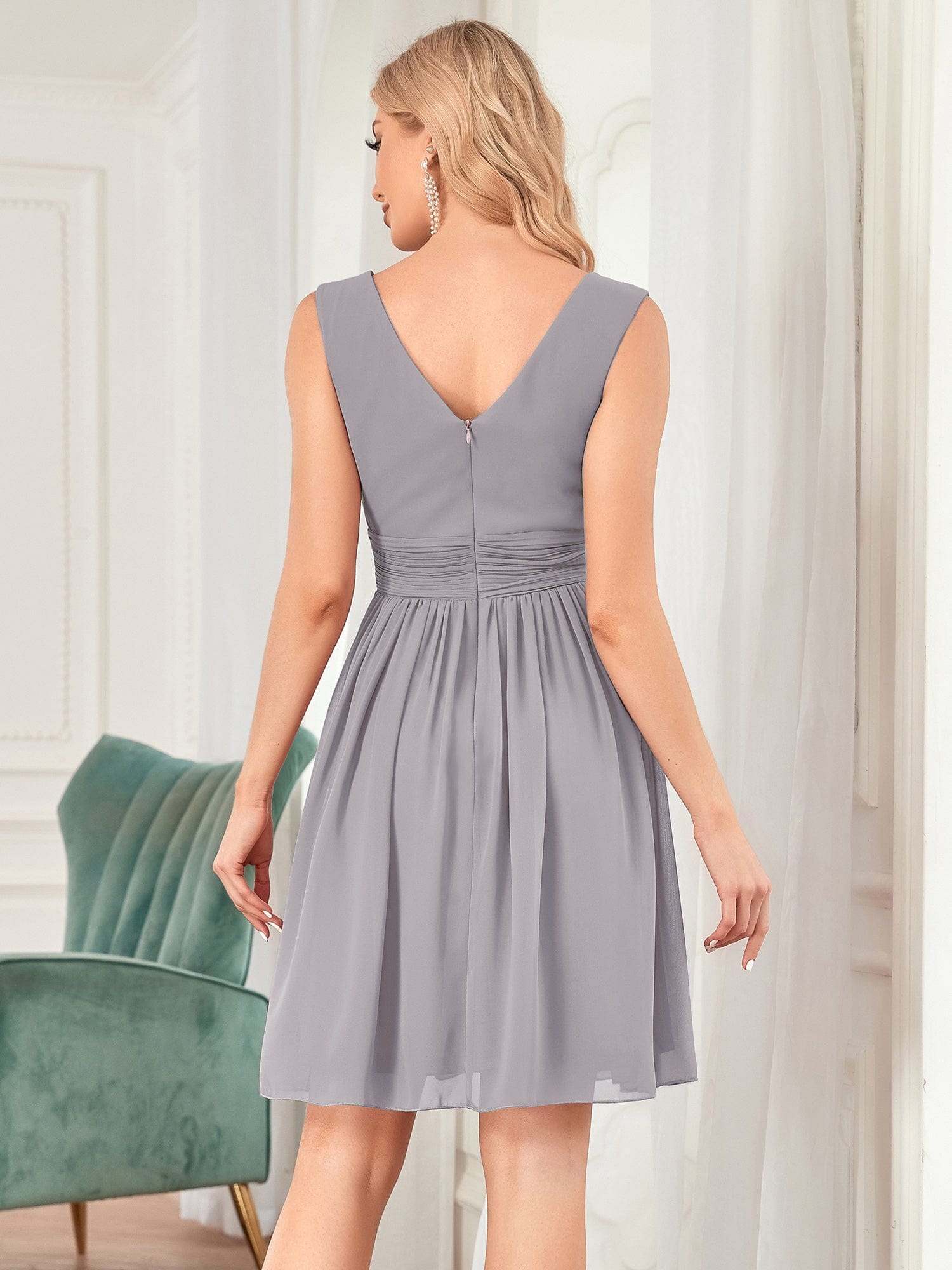 Custom Size Knee-Length Chiffon Bridesmaid Dresses for Women with V-Neck #color_Grey