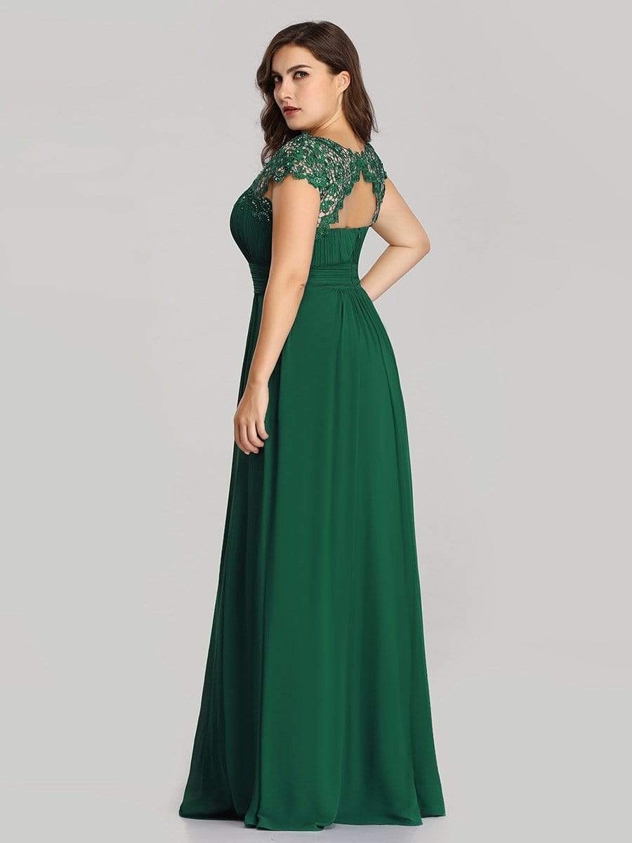 Plus Size Elegant Lace Short Sleeves Long Bridesmaid Dress #color_Dark Green