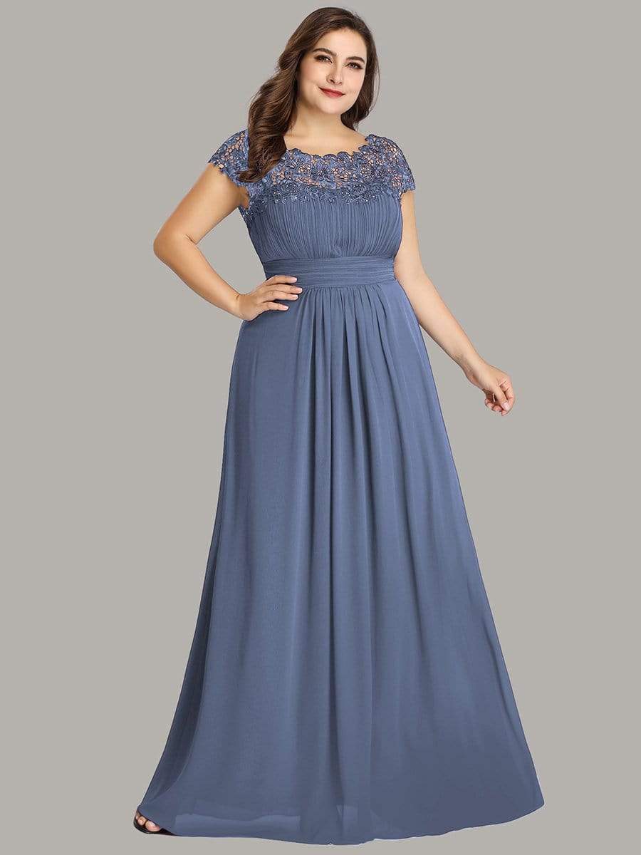 Plus Size Elegant Lace Short Sleeves Long Bridesmaid Dress