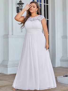 Plain Pleated Chiffon Wedding Dress with Lace Decorations